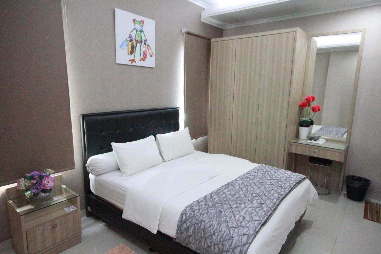 Harvia Suites Kebon Jeruk Jakarta Exterior foto
