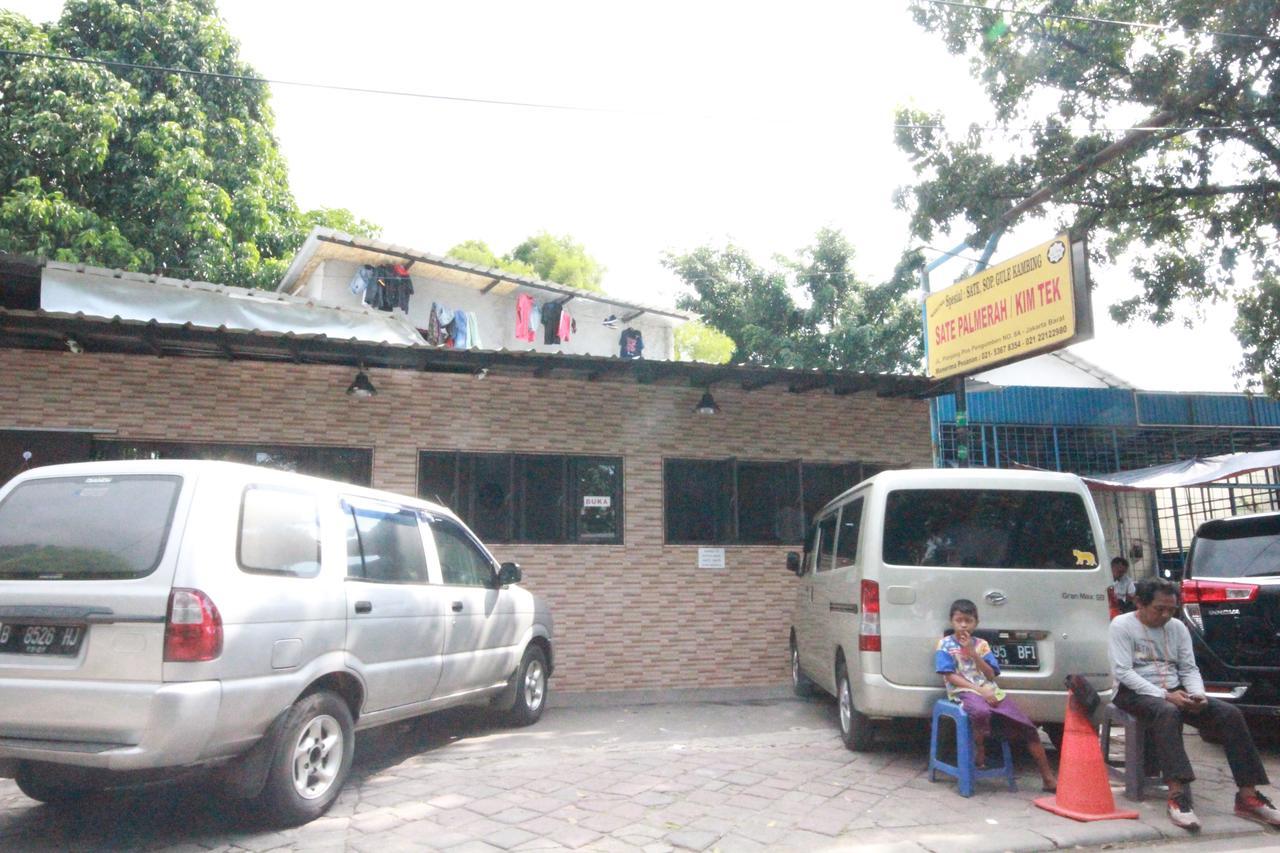 Harvia Suites Kebon Jeruk Jakarta Exterior foto