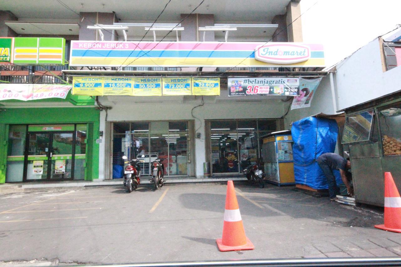 Harvia Suites Kebon Jeruk Jakarta Exterior foto