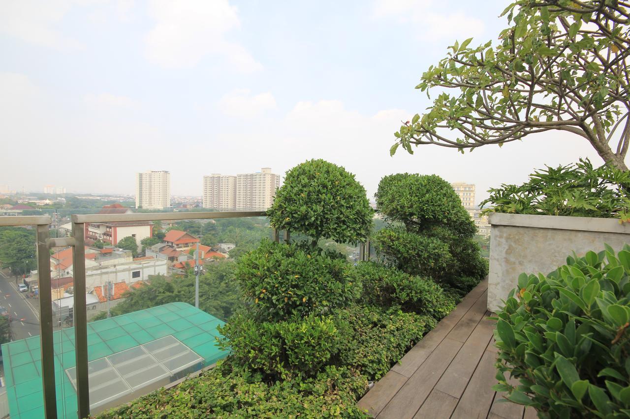Harvia Suites Kebon Jeruk Jakarta Exterior foto