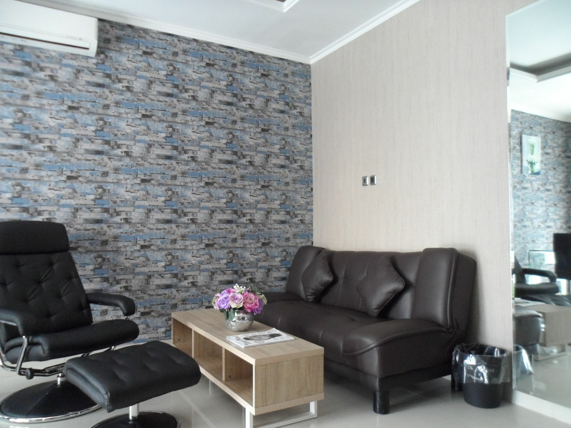 Harvia Suites Kebon Jeruk Jakarta Exterior foto